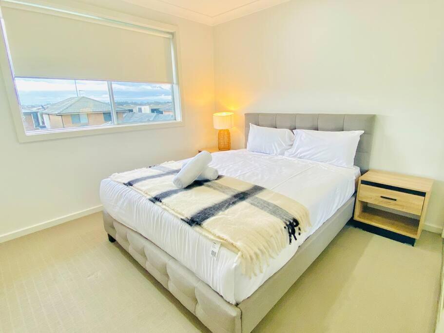 Kellyville 5Br Near Park And Shopping Mall Экстерьер фото